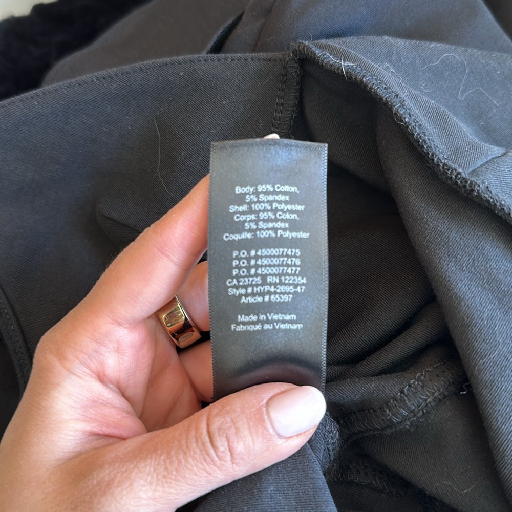 Aritzia Wilfred Free Long-Sleeve Bodysuit in Black (Size XS) - Picture 8 of 8